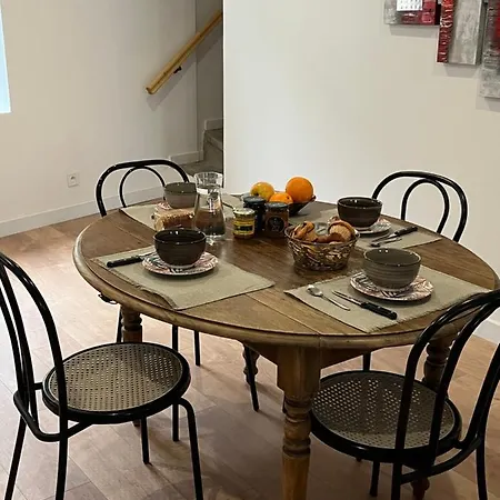 Maison Renovee Entre Coeur De Village Et Garrigue * Saint-Martin-de-Londres